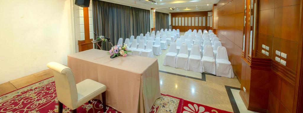 Chakungrao Riverview Hotel Kamphaeng Phet Exteriör bild