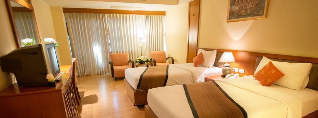 Chakungrao Riverview Hotel Kamphaeng Phet Exteriör bild