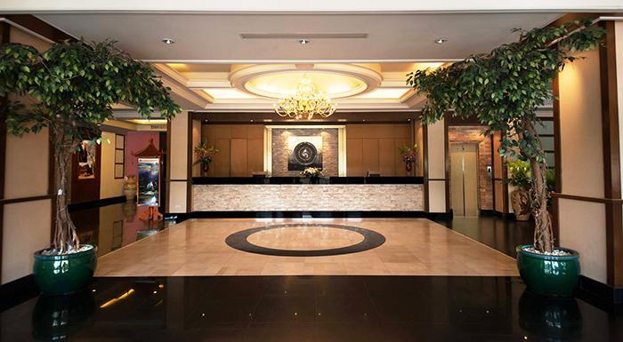 Chakungrao Riverview Hotel Kamphaeng Phet Exteriör bild